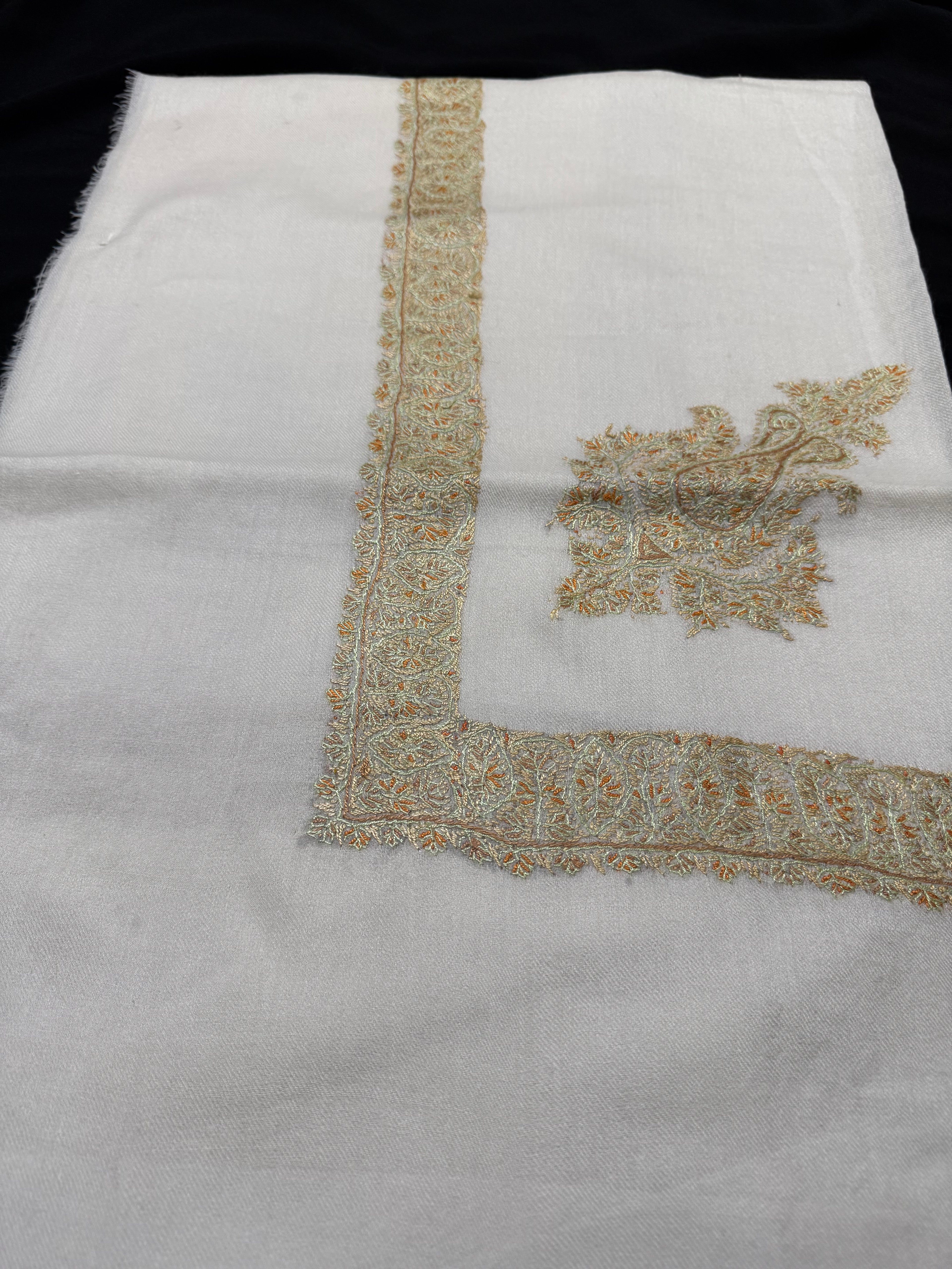 White and Gold Pashmina Shawl